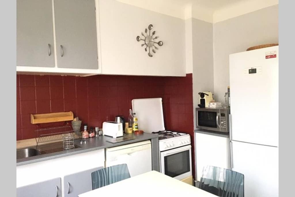 Maison familiale à Nîmes Extérieur photo